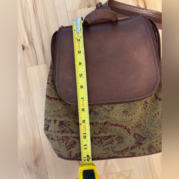 J.Jill floral tapestry 90s leather sling backpack boho Cottagecore - Picture 9 of 11